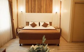Line Suite Hotel